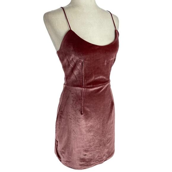 Revolve NBD Lauren Bodycon Velvet Strappy Open Back Mini Dress in Dusty Rose M - Picture 10 of 14